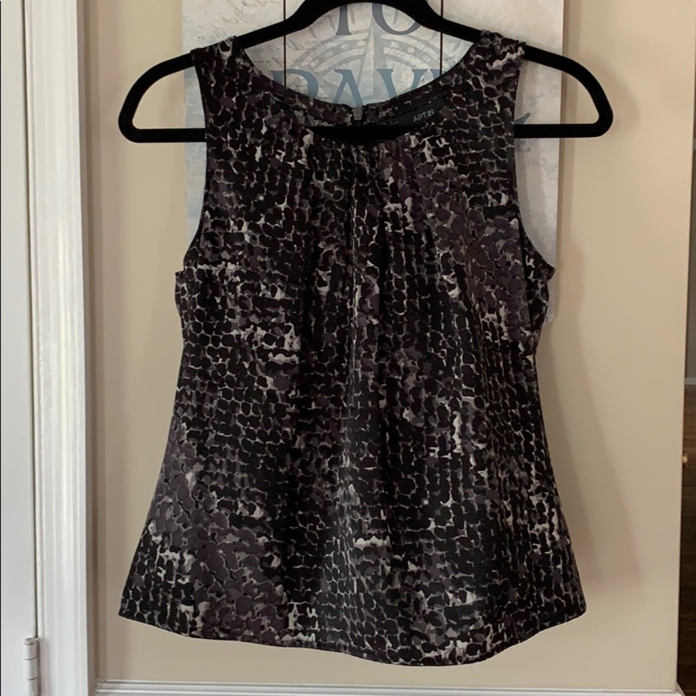 Apt9 Black and White Sleeveless Top Sz XS Petite